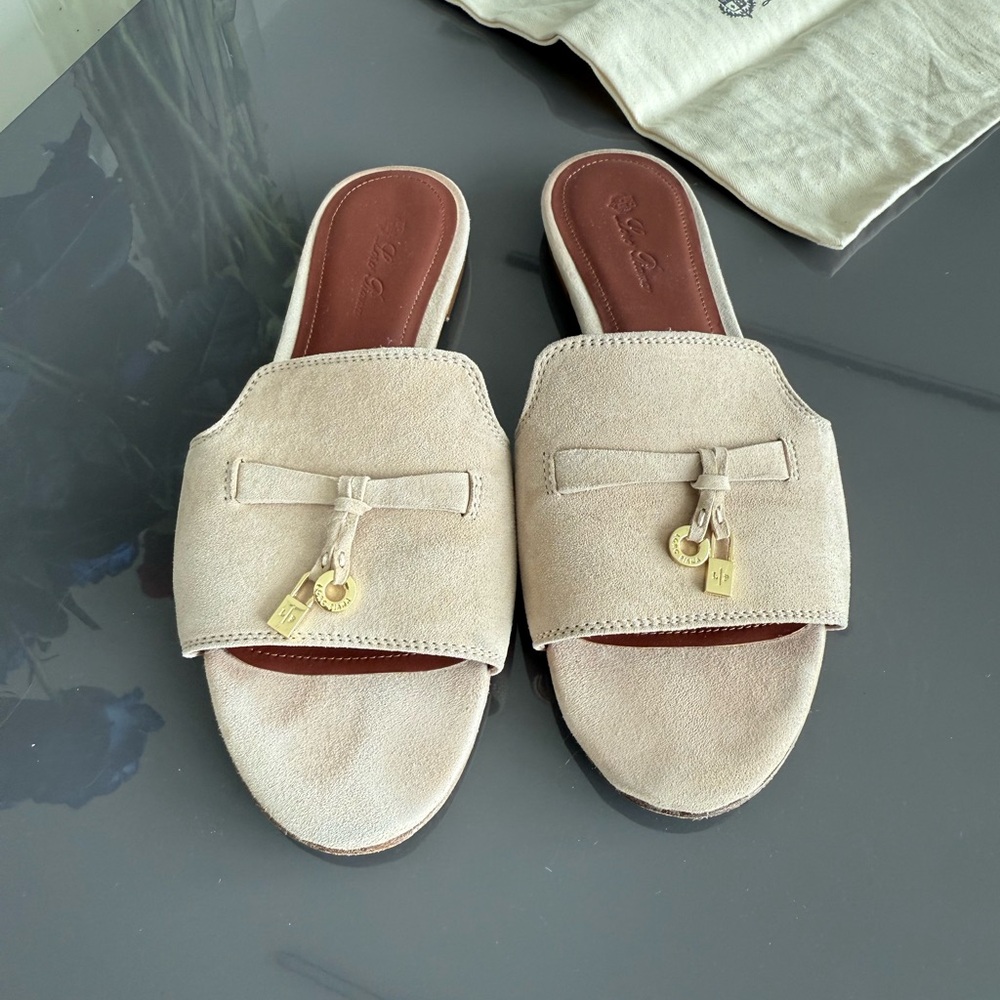 Loro Piano Summer Charms suede Sandals Sand Color size 38